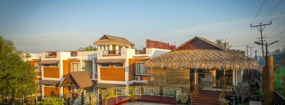Hotel Queen Jamadevi Mulmejn Zewnętrze zdjęcie